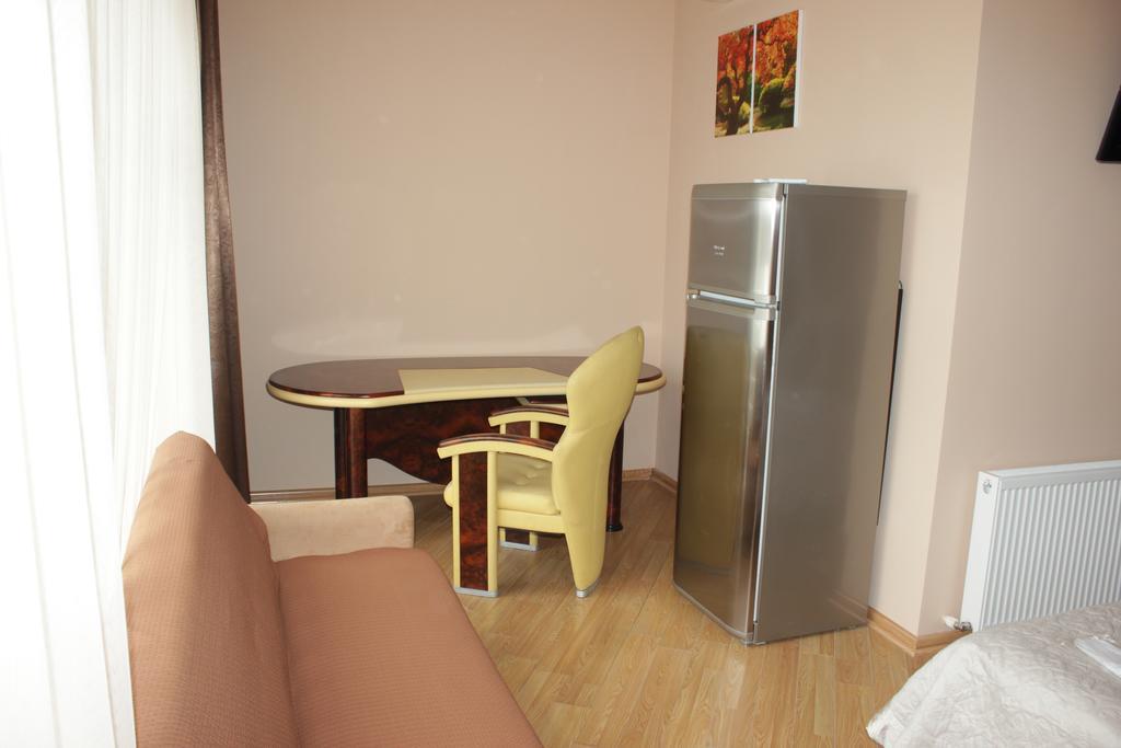 Hotel London Palace Tbilisi Room photo