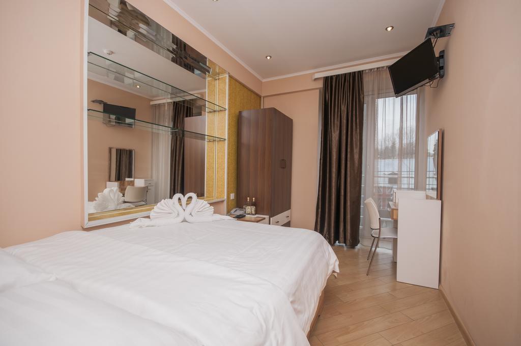 Hotel London Palace Tbilisi Exterior photo